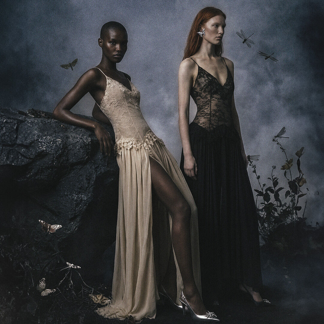 DRESSES