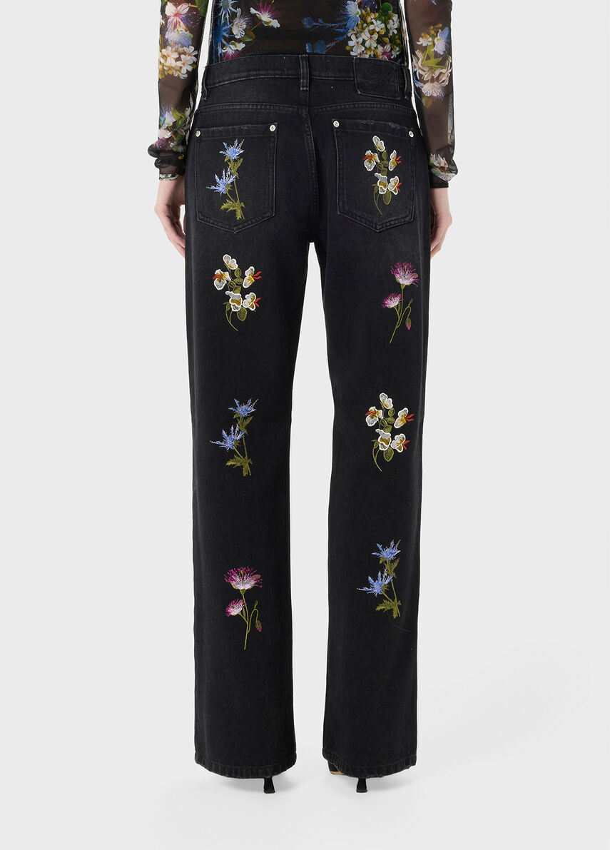【新品・未使用・タグ付き】　FLOWER EMBROIDERY PANTS Jeans with flower embroidery