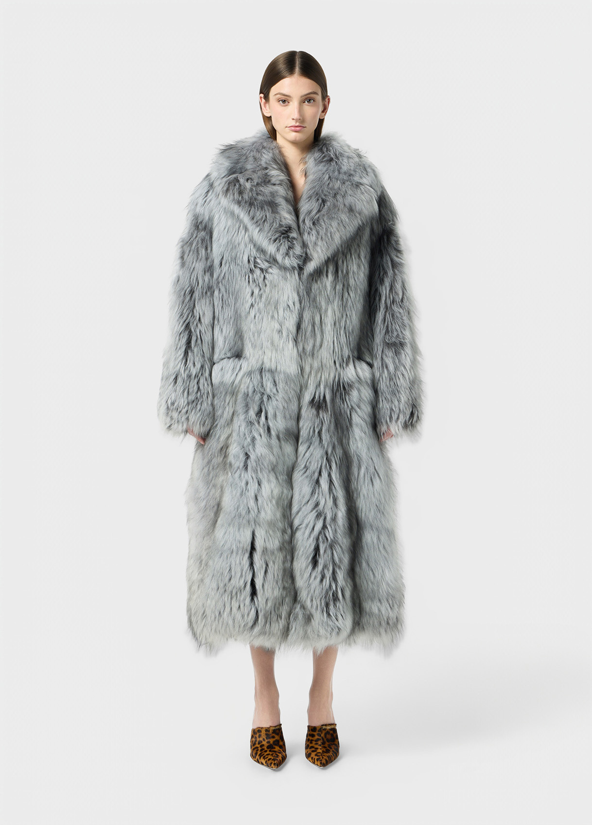 Long fur coat in cashmere goat hair