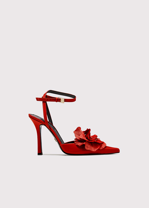 BLUMARINE PUMPS WITH STRAP AND DéCOR FLOWER