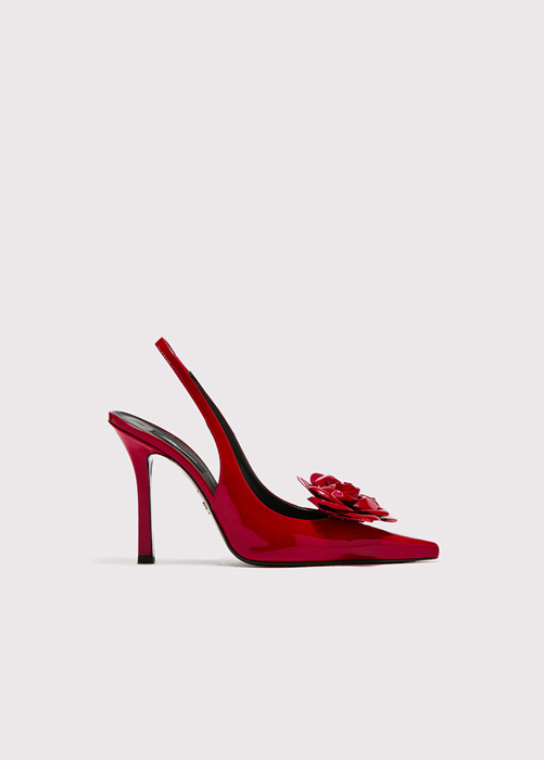 BLUMARINE PATENT SLING BACK SHOES WITH DÉCOR ROSE